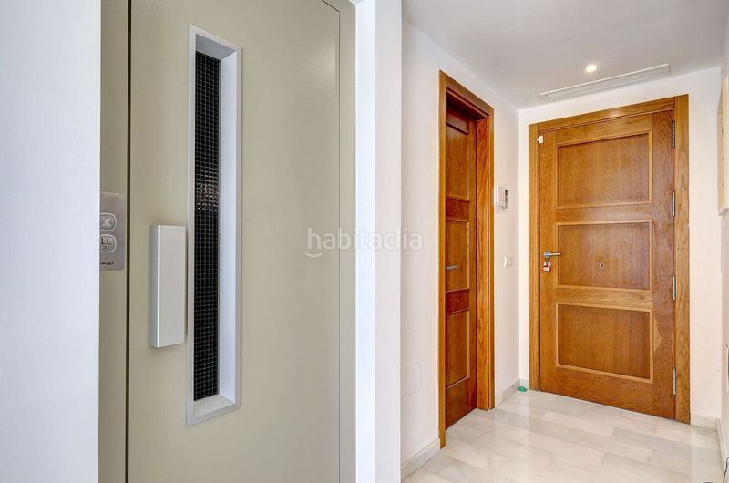 Foto df60ed40-7c0c-4a6c-ba34-a0fda2f0aa89. Casa en Parque Central Estepona