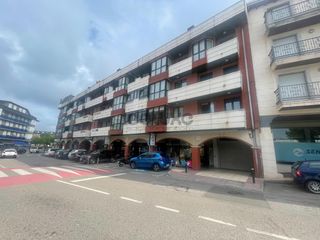 Appartamento in Suances. Amplio piso de 3 habitaciones con garaje en el corazón de suance