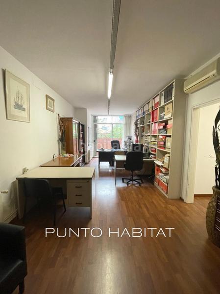 Foto 194dff3f-2609-430c-a9f8-609fefd12774. Location bureau dans carrer d'hipòlit lázaro 34 dans Barcelona