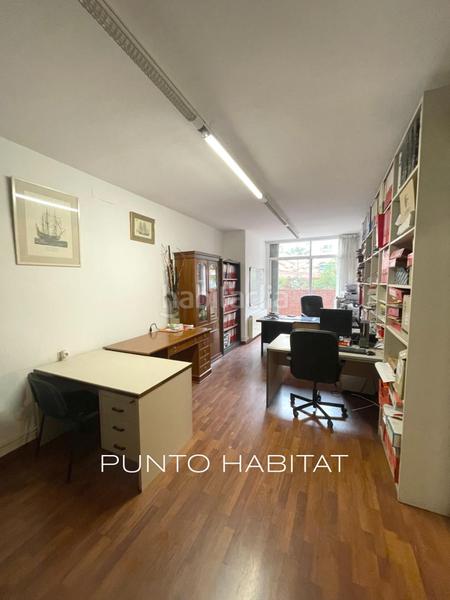Foto 96b04e0c-b8bd-437b-848c-5c9c4b6926c0. Location bureau dans carrer d'hipòlit lázaro 34 dans Barcelona