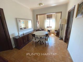 Pis  Carrer de còrsega. Orientación sur en finca señorial