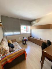 Rent Flat  Carrer de niça. Alquiler larga estancia