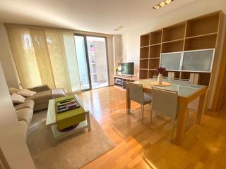 Lloguer Pis  Calle roger de flor. Alquiler larga estancia en finca joven con parking incluido