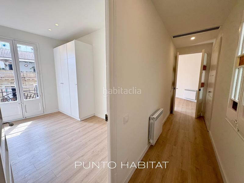 Foto 06e5c486-adcf-4a68-b9ef-ccb8deba15e0. Pis amb calefacció a Raval Barcelona