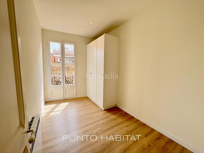 Foto ce6a89a3-2ce1-4fad-945b-0ff2d5b3f141. Pis amb calefacció a Raval Barcelona