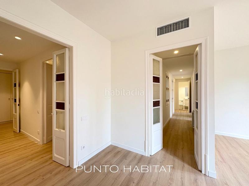 Foto d9bcfaf6-3f3e-42a7-a24c-7bde16408679. Pis amb calefacció a Raval Barcelona
