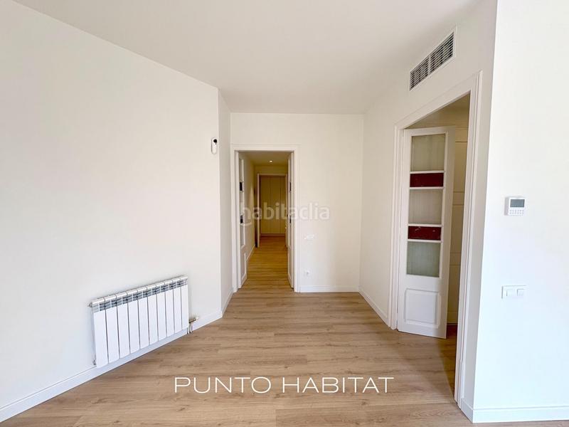 Foto ffb89910-3d58-4ae7-ab02-1de5e6f69055. Pis amb calefacció a Raval Barcelona