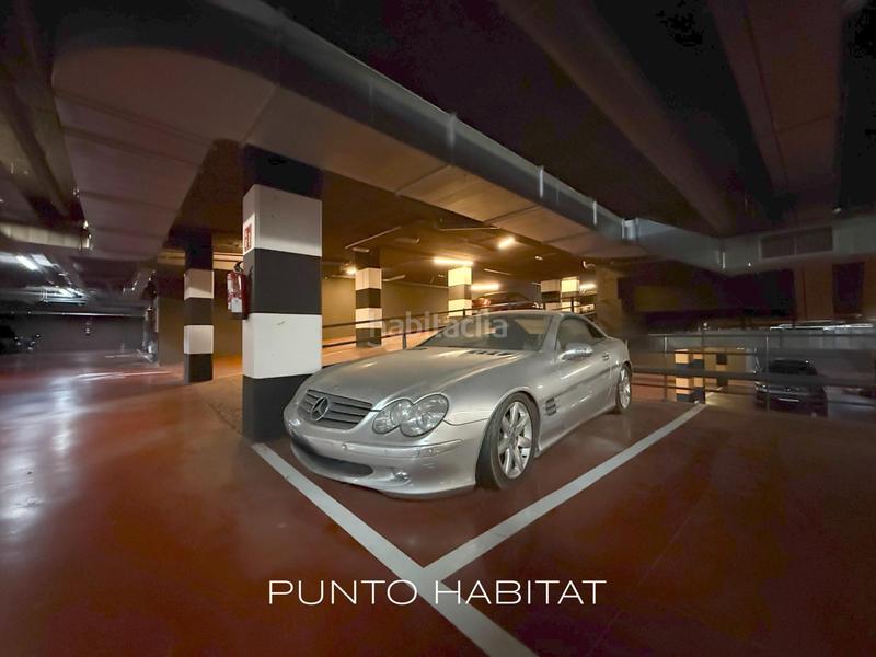 Foto 709f8933-2bd5-46e6-ab9d-89f43daaaff7. Aparcament cotxe a Pedralbes Barcelona