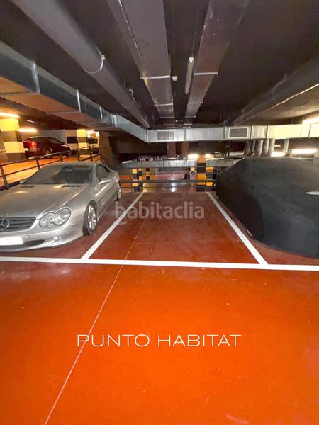 Foto 0697d143-321c-4045-86c0-cb8de40f76bf. Aparcament cotxe a Pedralbes Barcelona