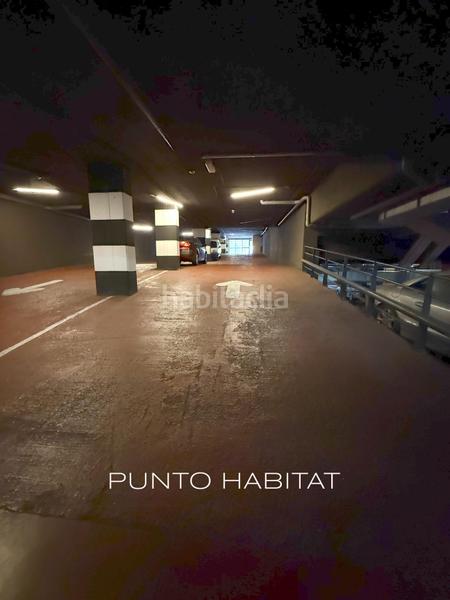 Foto f31b4359-9db1-4f9e-8467-1b91135509b3. Posto auto in Pedralbes Barcelona