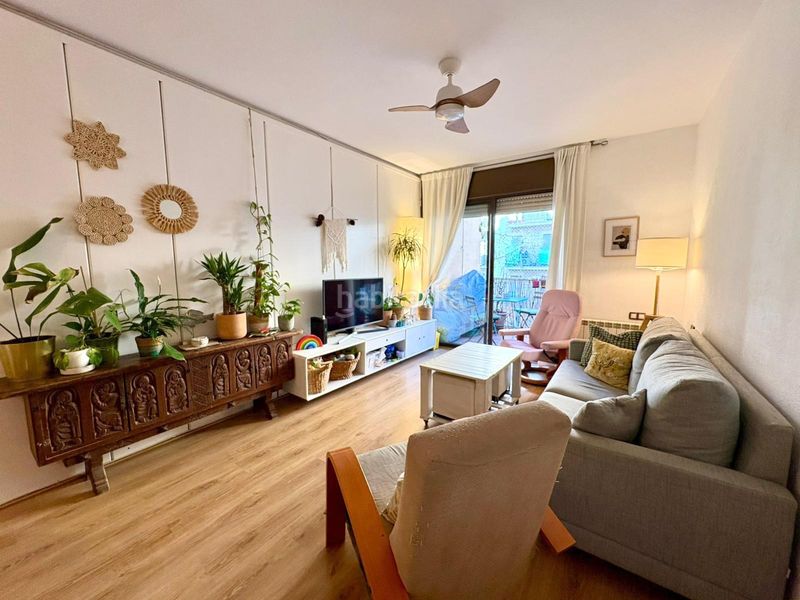 Piso elegancia y amplitud junto a la Sagrada Família en Barcelona - Imagen 2