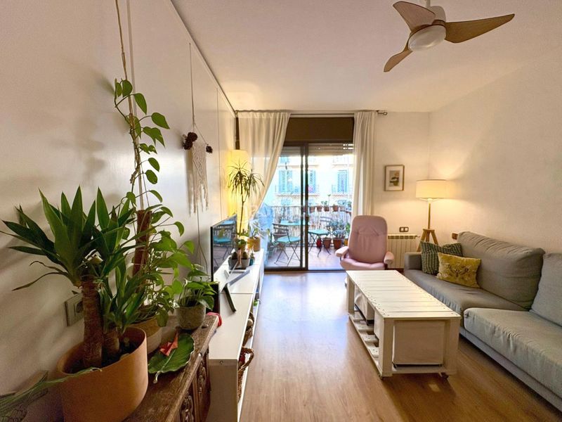 Piso elegancia y amplitud junto a la Sagrada Família en Barcelona - Imagen 3