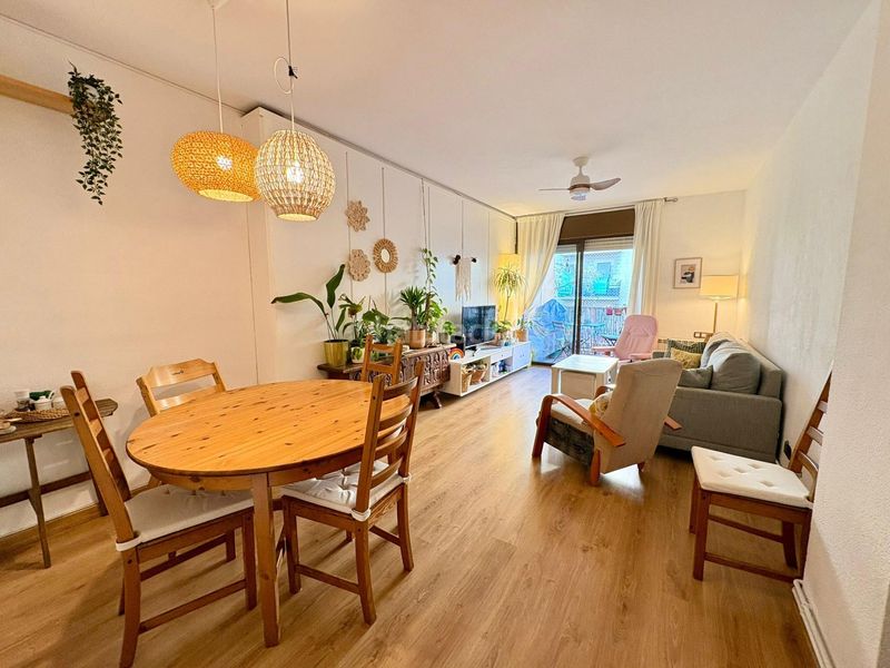 Piso elegancia y amplitud junto a la Sagrada Família en Barcelona