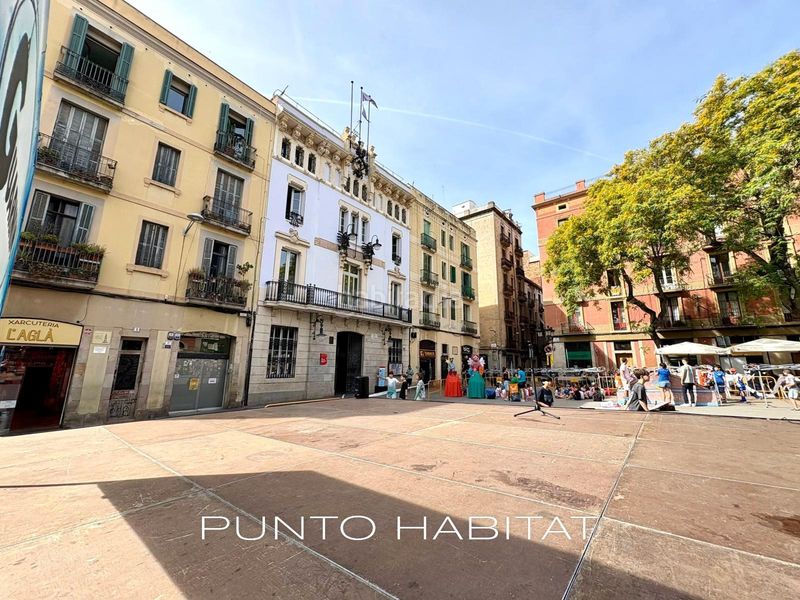 Foto ccc5d532-4cd9-4fd4-9b22-26d1ee780e3c. Pis amb calefacció a Vila de Gràcia Barcelona