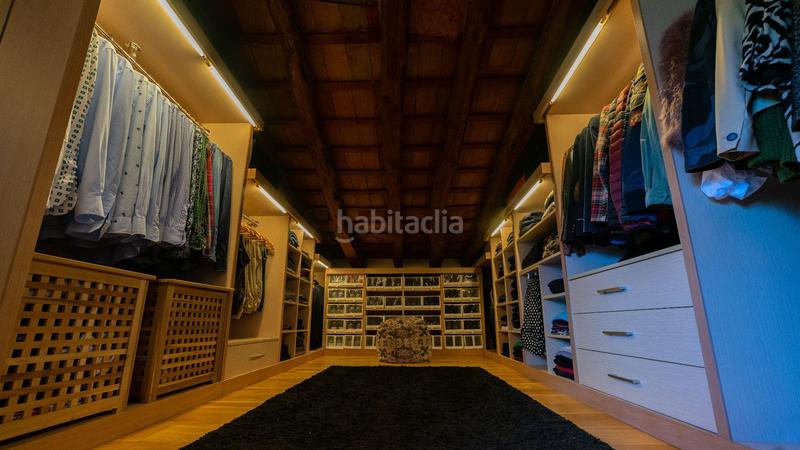 Foto 40880f52-b767-42b3-8ab7-1a452a28a671. Piso  de dos plantas con terraza en alcoy zona la salle en Alcoi