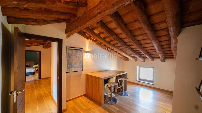 Foto 5c2f802b-c5e5-4beb-a50e-d41399c21c65. Piso  de dos plantas con terraza en alcoy zona la salle en Alcoi