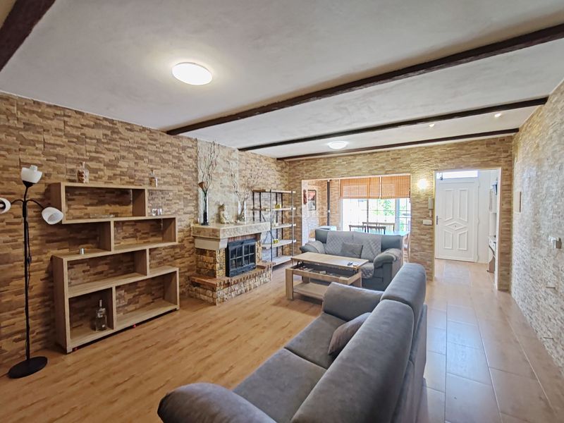 Foto 5195c82d-1648-475f-bdf4-537e5b7df2d7. Casa chalet venta gormaig en Cocentaina