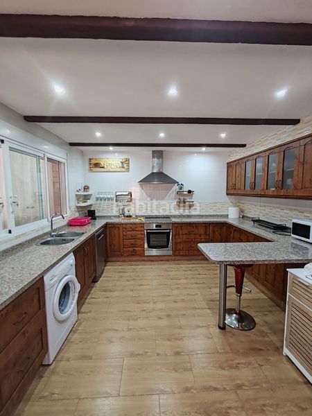 Foto ce69e24b-b863-4b59-b403-d0b3eb76e0df. Casa chalet venta gormaig en Cocentaina