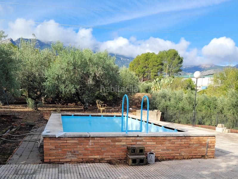 Foto ece7edce-363d-46aa-a252-ca53d22b4376. Casa amb aparcament a Cocentaina