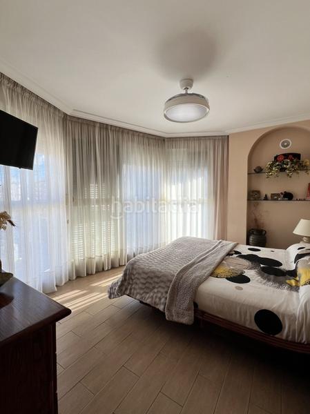 Foto e1d05cec-9053-4eb6-9488-d816f6a89c42. Casa adossada amb calefacció aparcament piscina a Alcoi