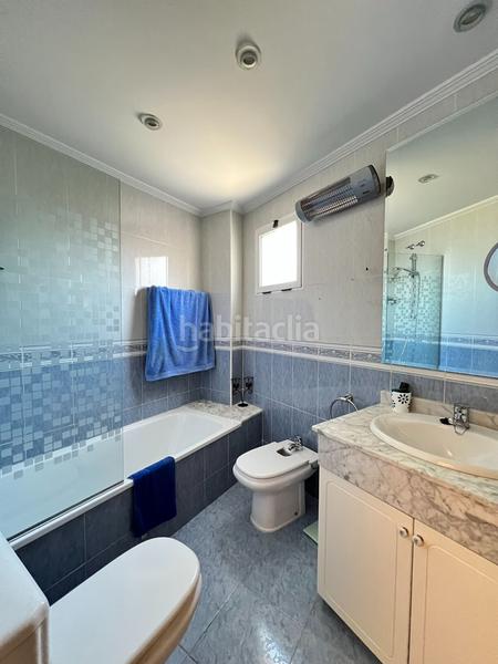 Foto f0a5c9af-5067-4f22-94ee-9b01c5378d5d. Casa adossada amb calefacció aparcament piscina a Alcoi