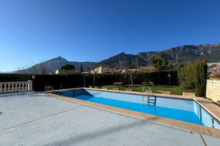 Casa a Cocentaina. Chalet venta cocentaina zon la plana