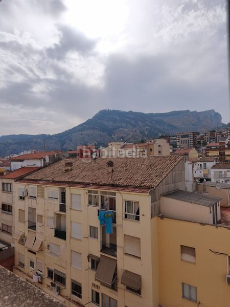 Foto 36a033c6-7bd3-49e2-8196-b8ef4dd0f71c. Attique avec chauffage dans Eixample Alcoi