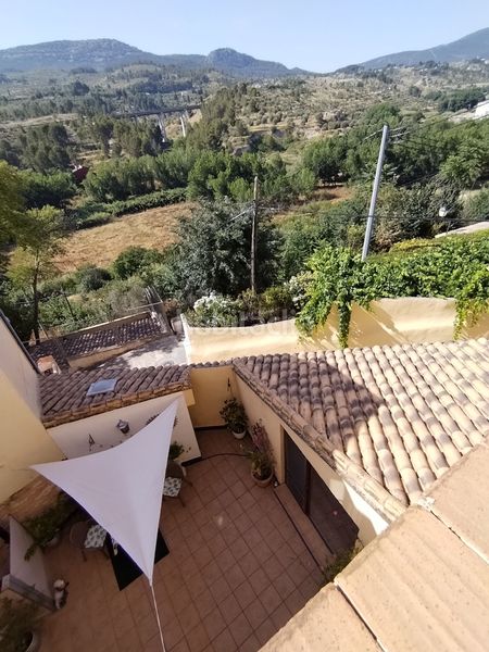 Foto 1e84c3d5-2462-4960-a4ce-994f15f185b9. Casale con parcheggio in Cocentaina