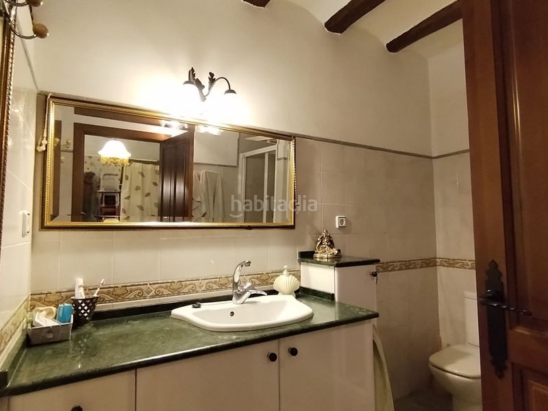 Foto dd8ba21a-386e-44ad-9856-a1a43d6bf228. Casale con parcheggio in Cocentaina