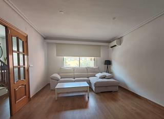 Casa adossada a Cocentaina. Casa unifamiliar adosada en venta en cocentaina