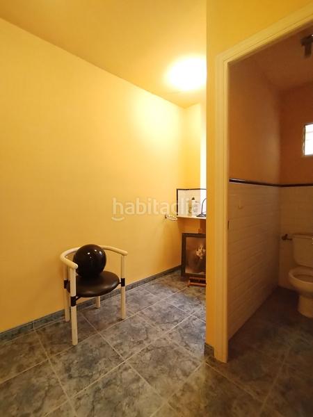 Foto 80133153-1e94-4314-8e64-e15db40b1260. Casa amb calefacció piscina a Eixample Alcoi