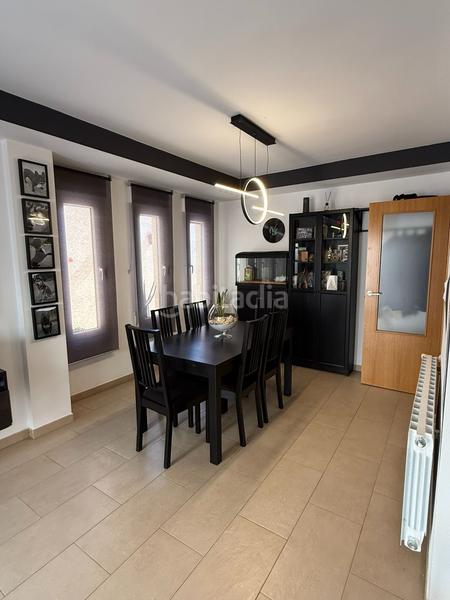 Foto d057a105-807f-45c0-acb7-cfd0ae145754. Casa adossada amb calefacció aparcament piscina a Alcoi