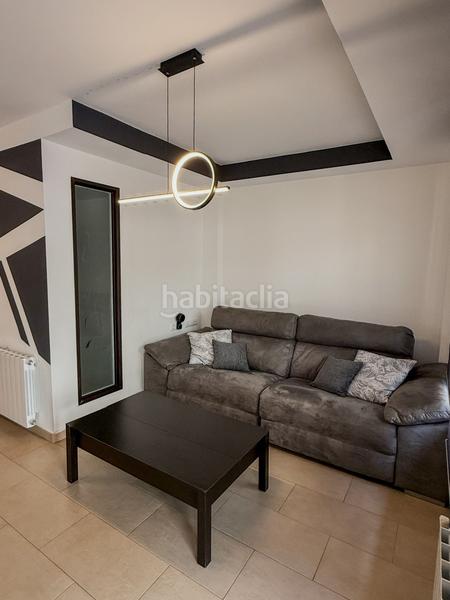 Foto d9126757-cbeb-4bef-8d2f-69dd21486138. Casa adossada amb calefacció aparcament piscina a Alcoi