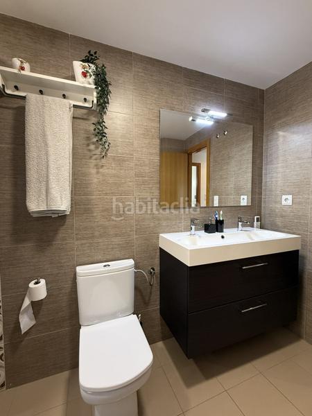 Foto ffa4634a-f3b5-4467-9e59-8a1fd059a999. Casa adossada amb calefacció aparcament piscina a Alcoi