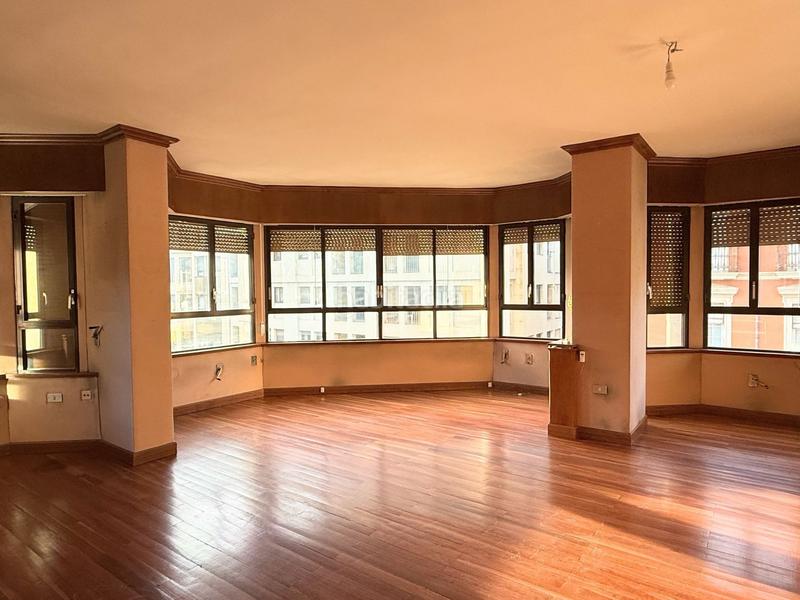 Foto 8a4bc2ee-1082-4943-99f0-74b6f76c9987. Piso  venta alcoy zona centro en Centre-Zona Alta Alcoi