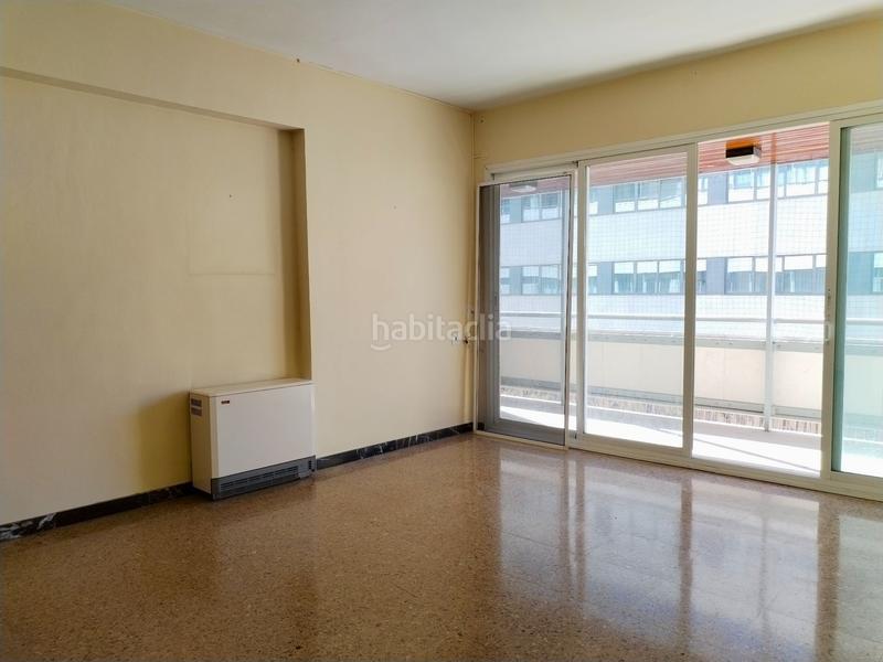 Foto a9ba1eeb-f76b-4bc1-a534-dc80ca682c7a. Appartement dans Eixample Alcoi