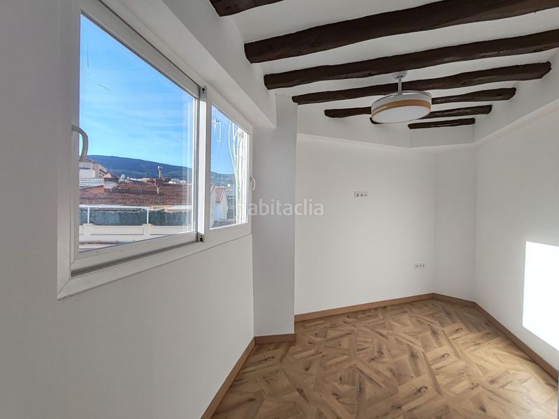 Foto 72e0f6b8-1534-4dfb-829e-26f72178c43c. Pis a Centre-Zona Alta Alcoi