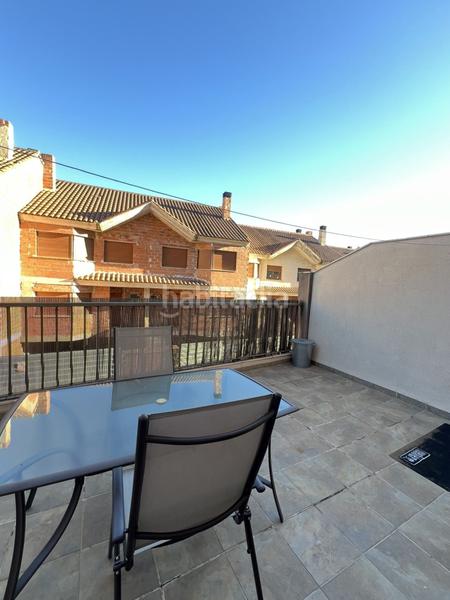 Foto 39d6b246-c43f-4a82-8ffa-d57265790906. Casa adossada amb calefacció aparcament piscina a Alcoi