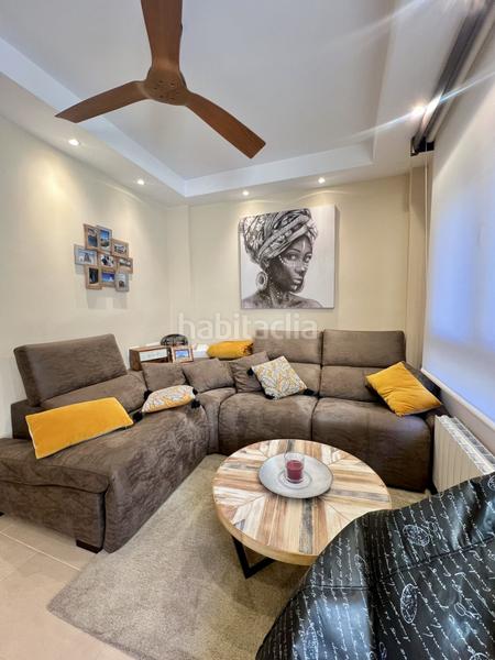 Foto 7d6edfe2-9c0f-4c05-87a1-cd7c79e7ecc5. Casa adossada amb calefacció aparcament piscina a Alcoi