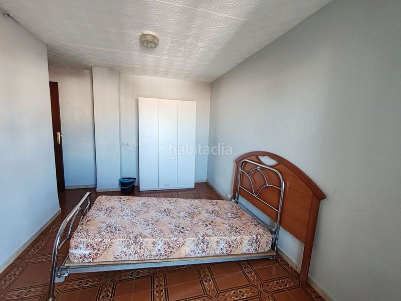 Foto 4f05daef-ecdf-4a00-b9a7-66a9a8b78036. Flat in Eixample Alcoi