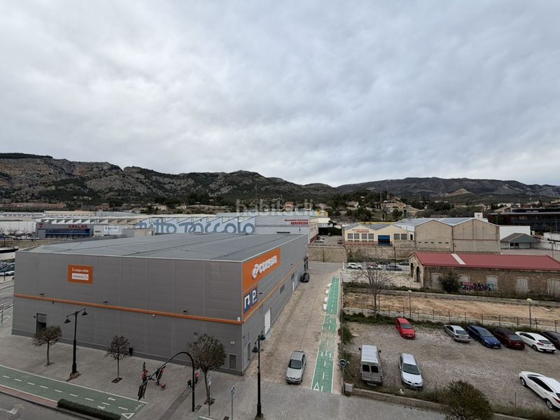 Foto 94fa78ea-fb8f-415b-b73f-f37823f6c40a. Pis a Zona Nord Alcoi