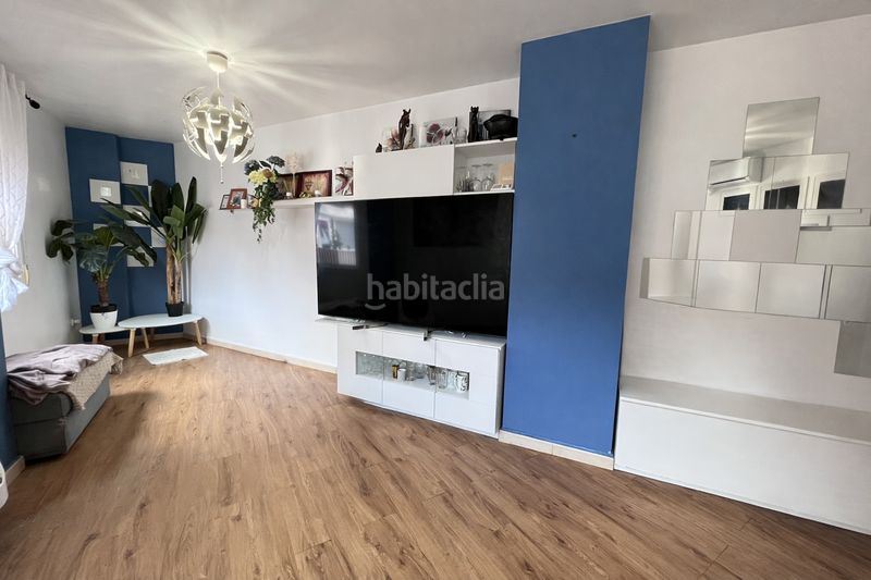 Foto f562dfc9-d55c-48c3-b72c-437b54d96171. Piso  venta en Cocentaina