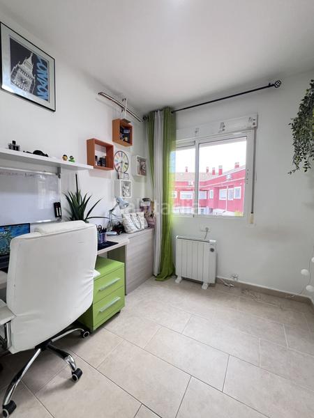 Foto b67ca68b-4da6-46e9-816f-b9dfcf51b857. Lloguer pis amb piscina a Cocentaina