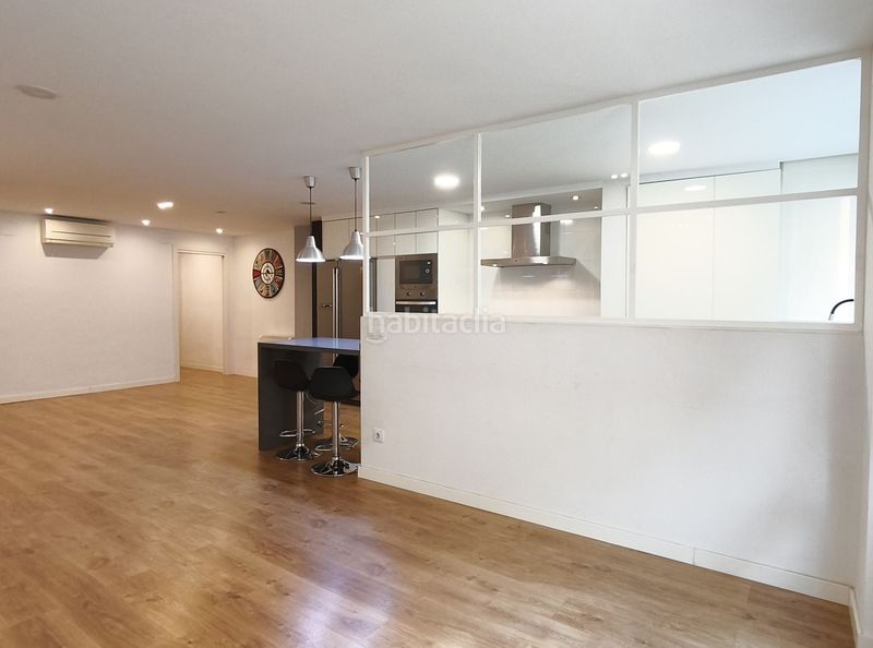 Foto 94762736-2970-4929-9fb1-5763c12cb206. Appartamento con riscaldamento in Eixample Alcoi