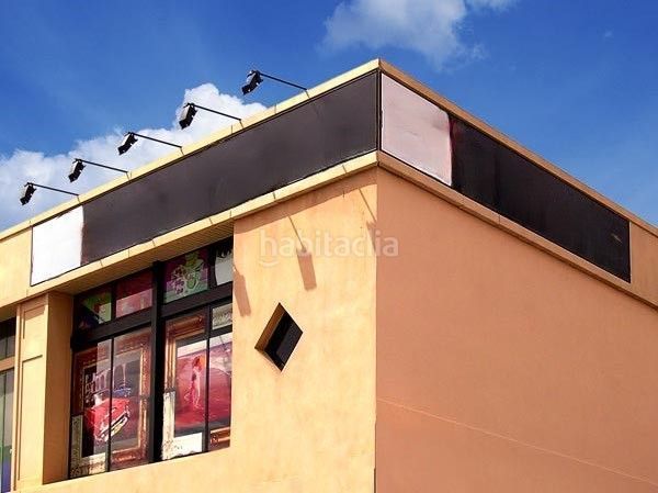 Foto cd9f9b51-4761-4bc4-9d09-c54a58d65d29. Nau industrial a Cocentaina