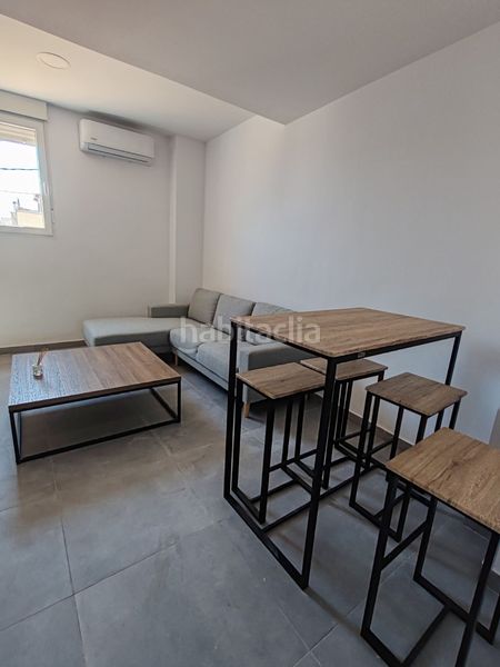 Foto c2d2f1af-42b8-47e7-986f-939eb9ed6b12. Pis a Centre-Zona Alta Alcoi