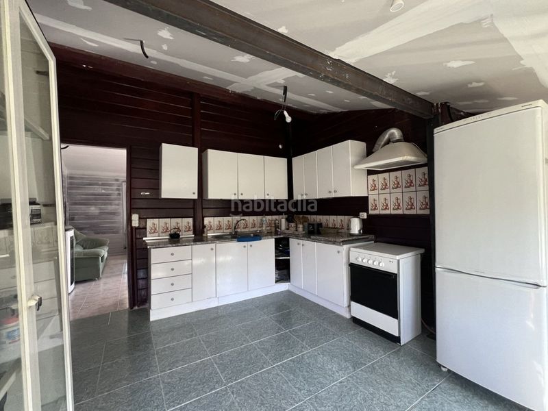 Foto bd24b165-edd6-48cd-bba8-806716161b7e. Casa amb aparcament a Centre-Zona Alta Alcoi