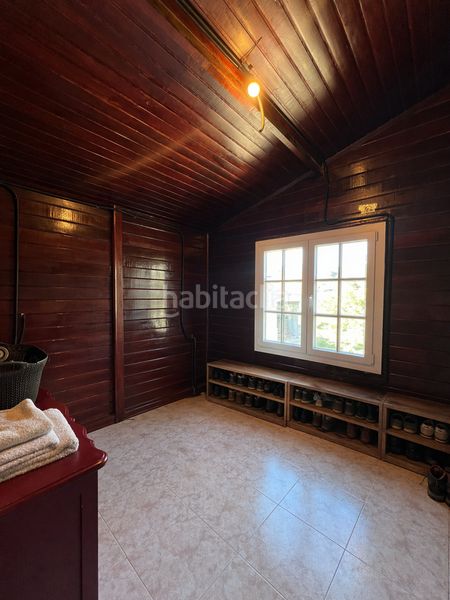 Foto c0bc86fb-da73-46df-ba5b-52fb5ee579ee. Casa amb aparcament a Centre-Zona Alta Alcoi