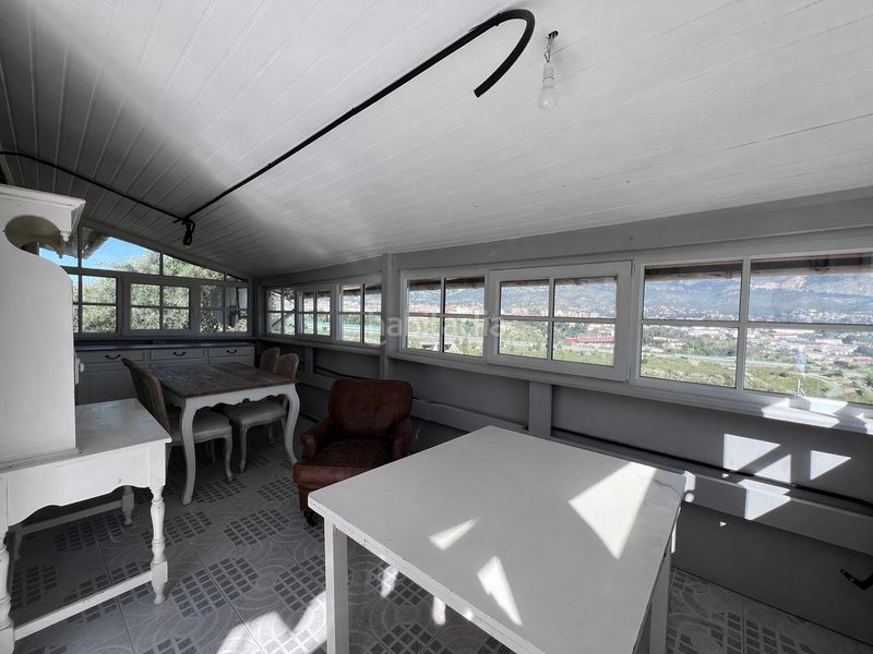 Foto f6da35d2-1c1c-4a51-b394-790a80d36047. Casa amb aparcament a Centre-Zona Alta Alcoi