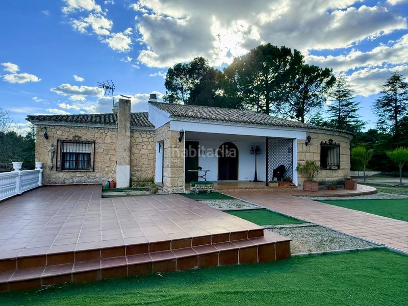 Foto 80411e36-a781-4d53-a27e-f8d6665c8d8d. Casa amb calefacció piscina a Batoi Alcoi